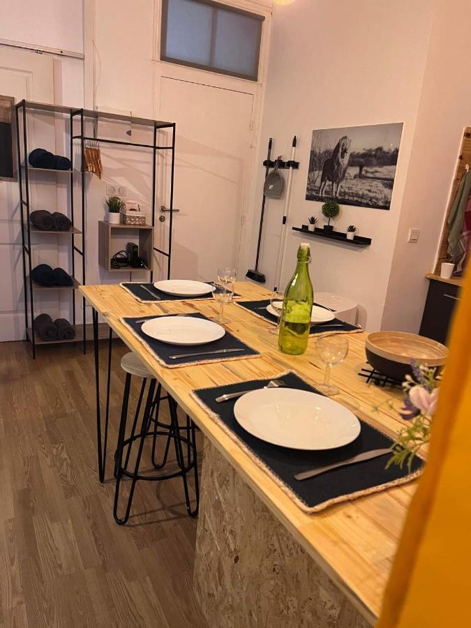Charmant Appartement Climatise Aux Pieds De La Cite Carcassonne Bagian luar foto