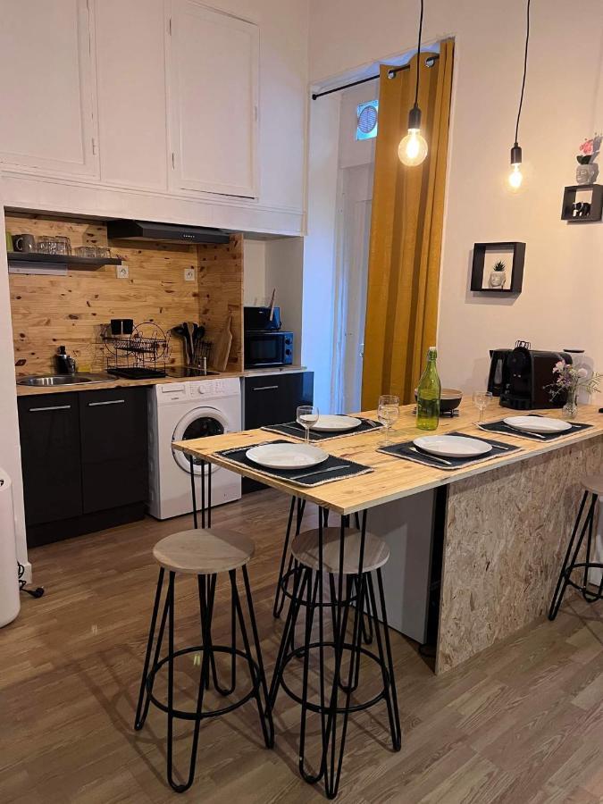Charmant Appartement Climatise Aux Pieds De La Cite Carcassonne Bagian luar foto